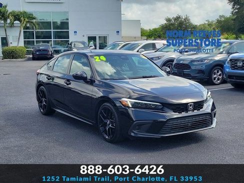 Used 2024 Honda Civic Sport image 1