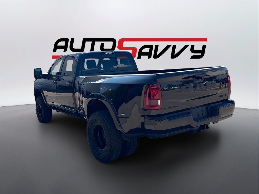 Used 2025 RAM 3500 Limited AWD/4WD image 5