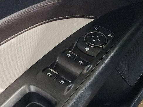 Used 2019 Ford Fusion SE w/ Equipment Group 151A image 27