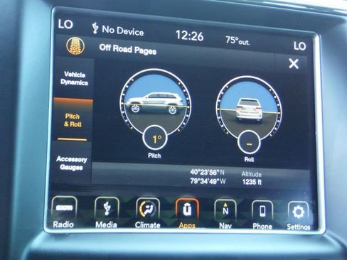 Certified 2018 Jeep Grand Cherokee Altitude AWD/4WD image 34