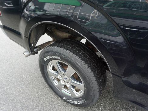 Used 2018 Ford F150 XLT w/ Equipment Group 302A Luxury image 4