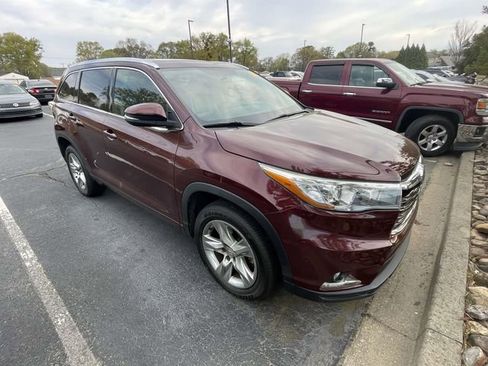Used 2015 Toyota Highlander Limited Platinum image 1
