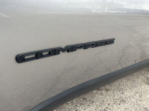 Certified 2019 Jeep Compass Altitude image 19