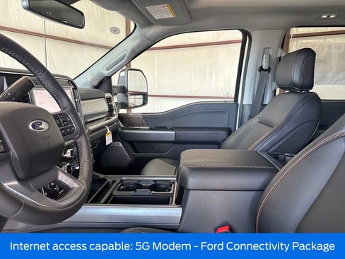 New 2026 Ford F250 Lariat w/ Black Appearance Package AWD/4WD image 14