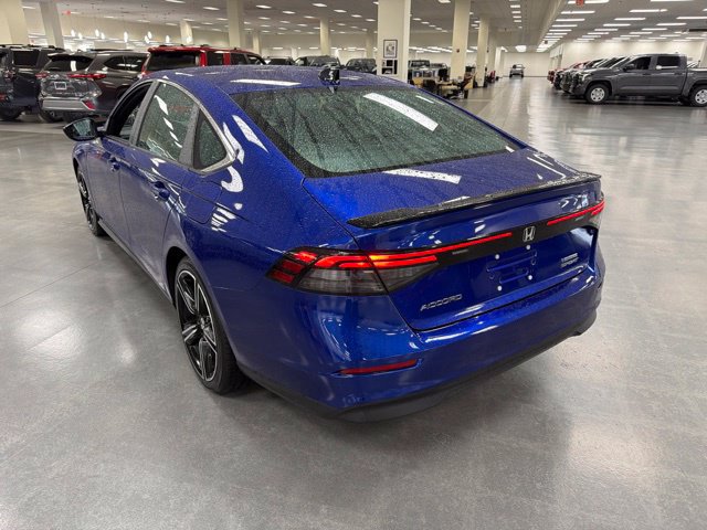 Used 2024 Honda Accord Sport image 5