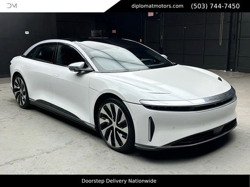 Used 2022 Lucid Air Grand Touring image 9