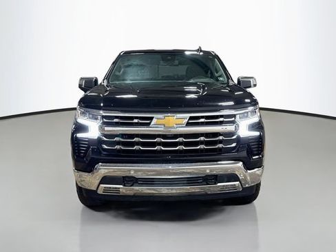 Used 2024 Chevrolet Silverado 1500 LTZ w/ LTZ Premium Package AWD/4WD image 2