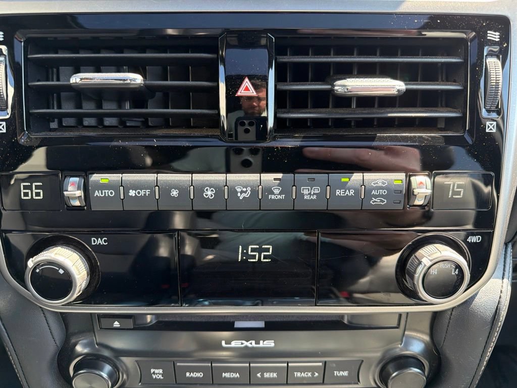 Used 2023 Lexus GX 460 Premium w/ Premium Package AWD/4WD image 32