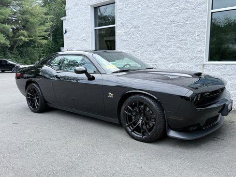 Used 2019 Dodge Challenger R/T Scat Pack w/ 1320 Drag Pack RWD image 40