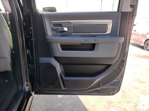 Used 2017 RAM 1500 Classic SLT image 15