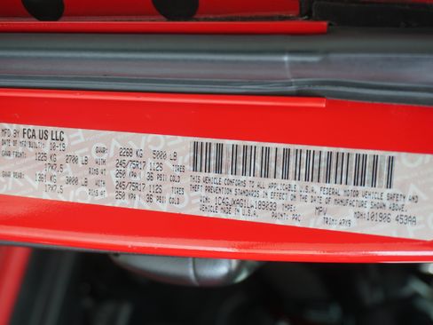 Used 2020 Jeep Wrangler Sport AWD/4WD image 29