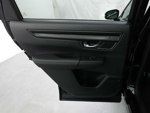 Certified 2025 Honda CR-V EX image 24