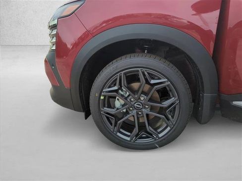 New 2026 Nissan Kicks SR FWD image 21