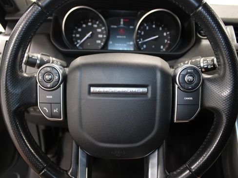 Used 2017 Land Rover Range Rover Sport SE AWD/4WD image 32