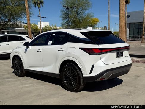 New 2026 Lexus RX 450h AWD image 4