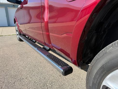 Used 2022 RAM 1500 Laramie AWD/4WD image 9