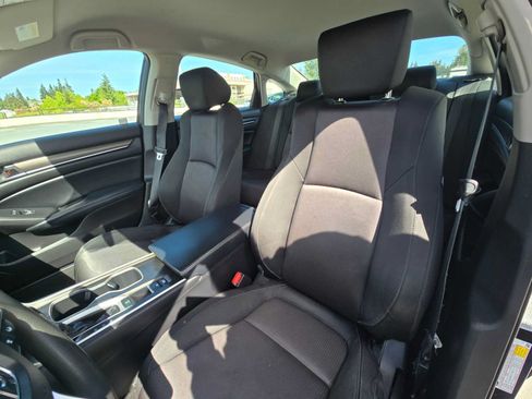 Used 2018 Honda Accord LX image 22