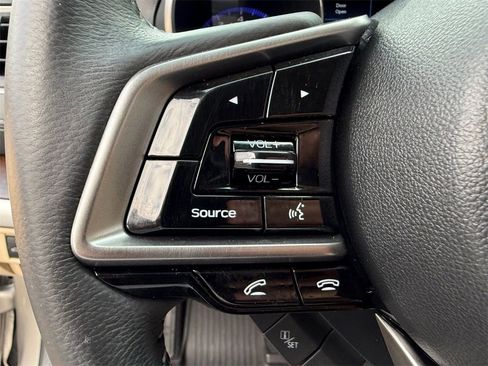 Used 2019 Subaru Outback 2.5i Limited image 37