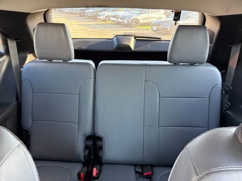 Used 2019 Chevrolet Traverse LT w/ LT Premium Package FWD image 14