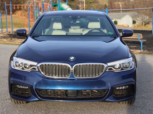 Used 2020 BMW 540i xDrive w/ Executive Package image 4