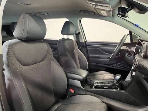 Used 2019 Hyundai Santa Fe SEL FWD image 10