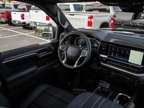 New 2026 Chevrolet Silverado 1500 High Country w/ High Country Premium Package AWD/4WD image 12