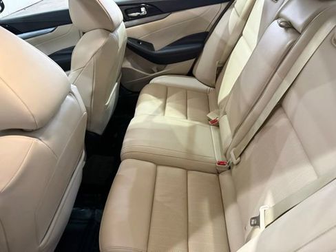 Used 2017 Nissan Maxima 3.5 SL image 31