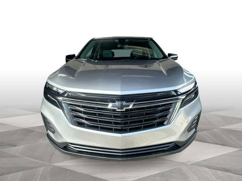 Used 2024 Chevrolet Equinox LS w/ Sport Edition FWD image 3