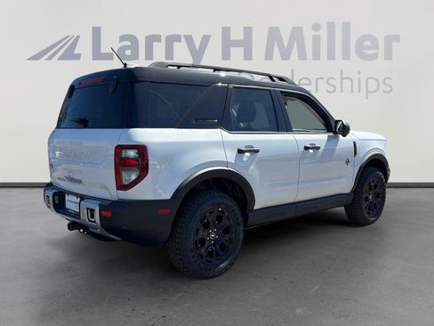 Used 2026 Ford Bronco Sport Outer Banks w/ Sasquatch Outer Banks Package image 5