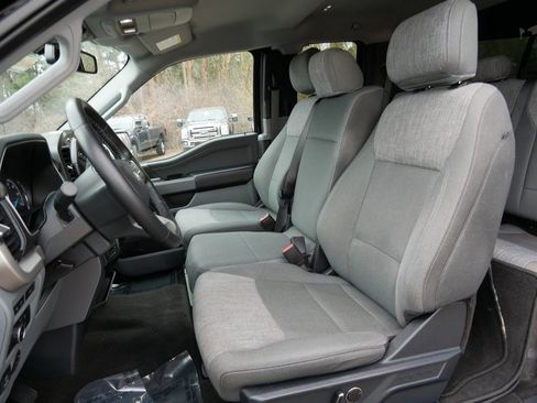 Certified 2021 Ford F150 XLT w/ Equipment Group 302A High image 12