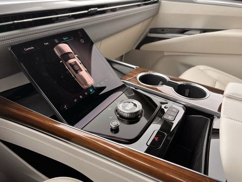 Certified 2026 Cadillac Escalade Platinum Sport w/ LPO, ONYX Package image 19