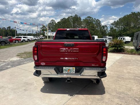 Used 2021 GMC Sierra 2500 SLE w/ SLE Value Package; AWD/4WD image 6