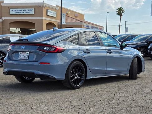 Used 2024 Honda Civic Sport image 4