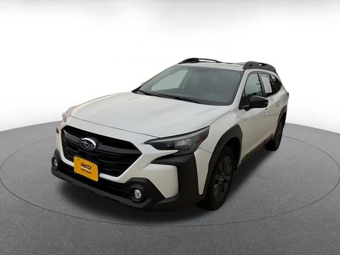 Used 2024 Subaru Outback Onyx Edition AWD/4WD image 7
