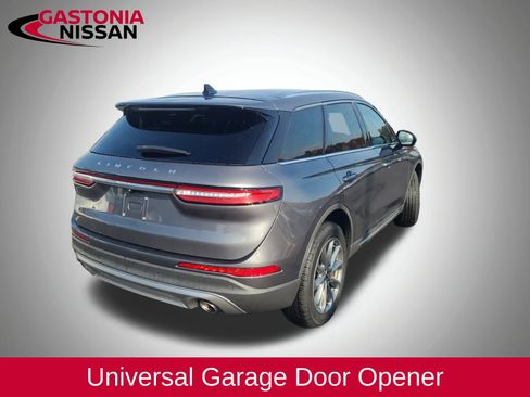 Used 2022 Lincoln Corsair AWD w/ Premium Package image 7