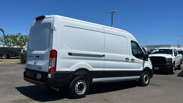 New 2026 Ford Transit 250 148 Medium Roof w/ Load Area Protection Package RWD image 3