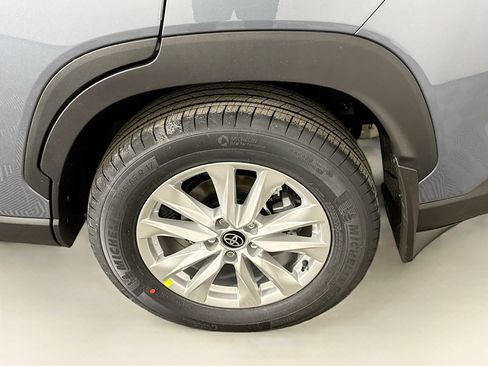 Used 2026 Toyota Corolla Cross LE w/ Cold Weather Package AWD/4WD image 13