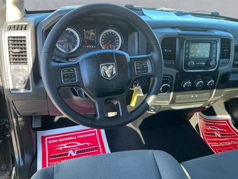 Used 2017 RAM 1500 Express image 13