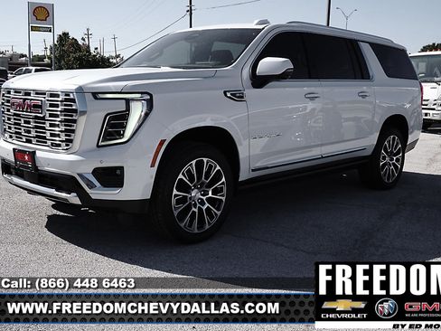 New 2026 GMC Yukon XL Denali w/ Sun & Power Step Package image 3