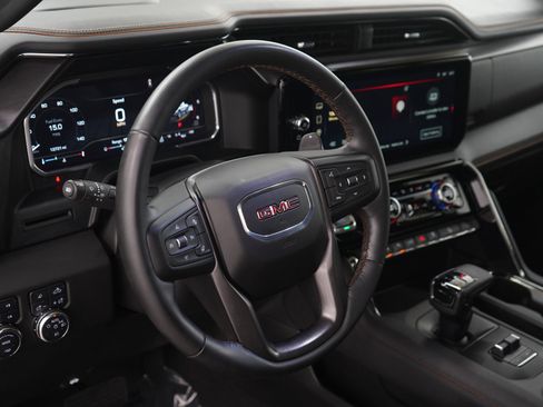 Used 2024 GMC Sierra 1500 AT4 AWD/4WD image 21