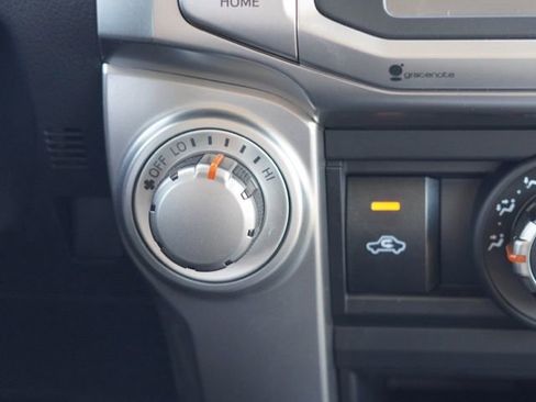 Used 2018 Toyota 4Runner SR5 RWD image 30