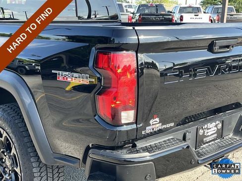 Used 2026 Chevrolet Colorado Trail Boss AWD/4WD image 10