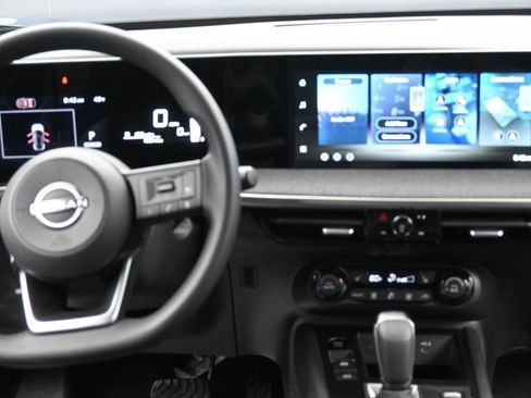 New 2026 Nissan Kicks SV w/ Cold Weather Package image 13