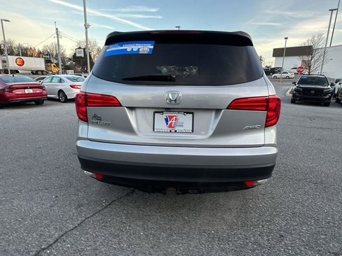 Used 2016 Honda Pilot LX image 5