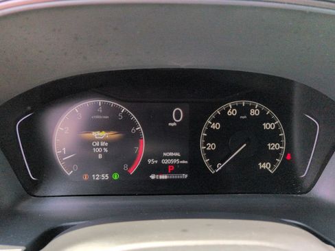 Used 2025 Honda Pilot TrailSport image 23