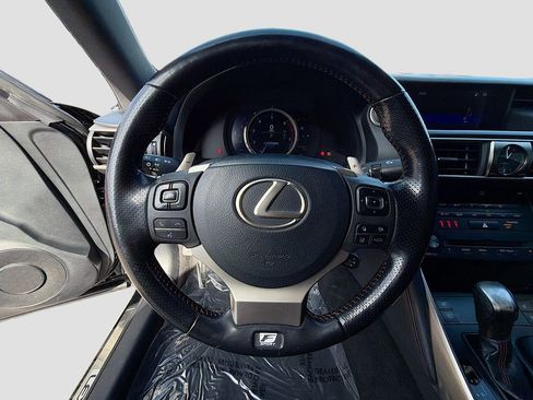 Used 2017 Lexus IS 200t 200t image 36