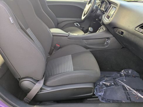 Used 2023 Dodge Challenger R/T w/ Blacktop Package image 30