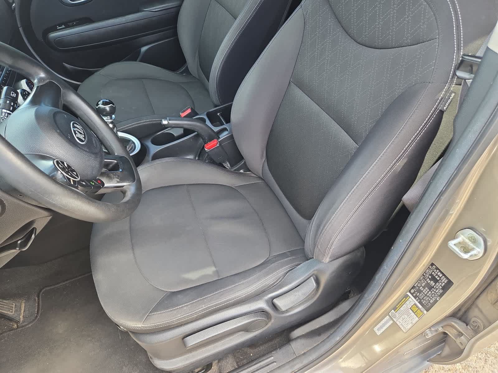 Used 2014 Kia Soul FWD image 16