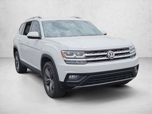 Used 2018 Volkswagen Atlas SE AWD/4WD image 3
