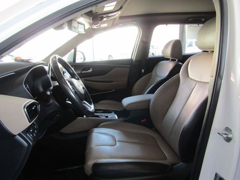 Used 2019 Hyundai Santa Fe FWD image 9